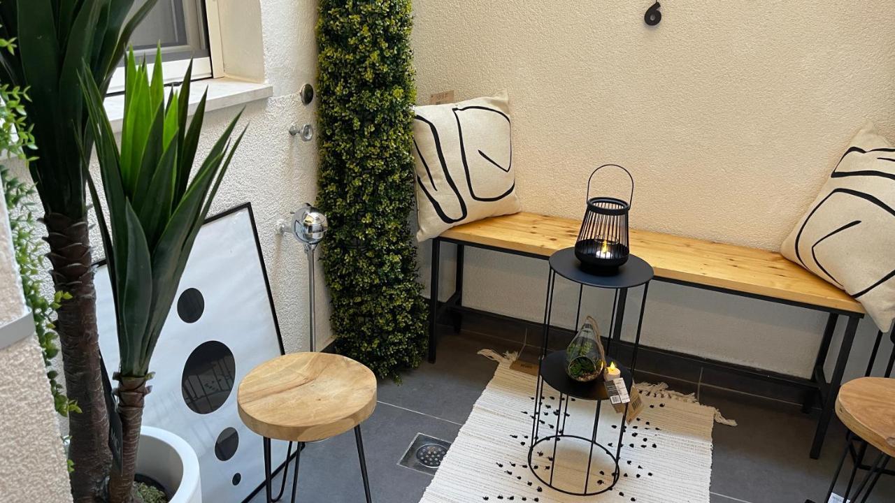 Spalatum New Chic & With Kitchen And Terrace - Centre Penzion Split