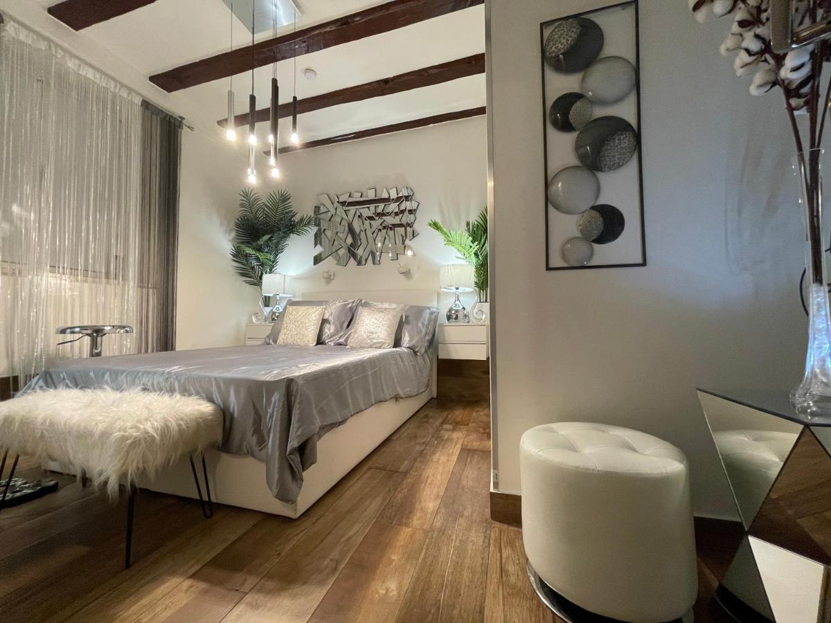 Spalatum New Chic & With Kitchen And Terrace - Centre Penzion Split