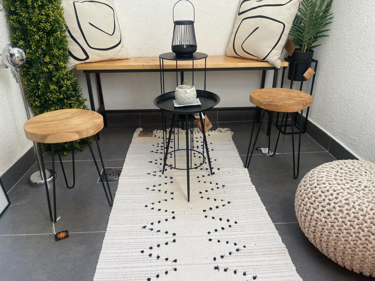 Penzion Spalatum New Chic & With Kitchen And Terrace - Centre