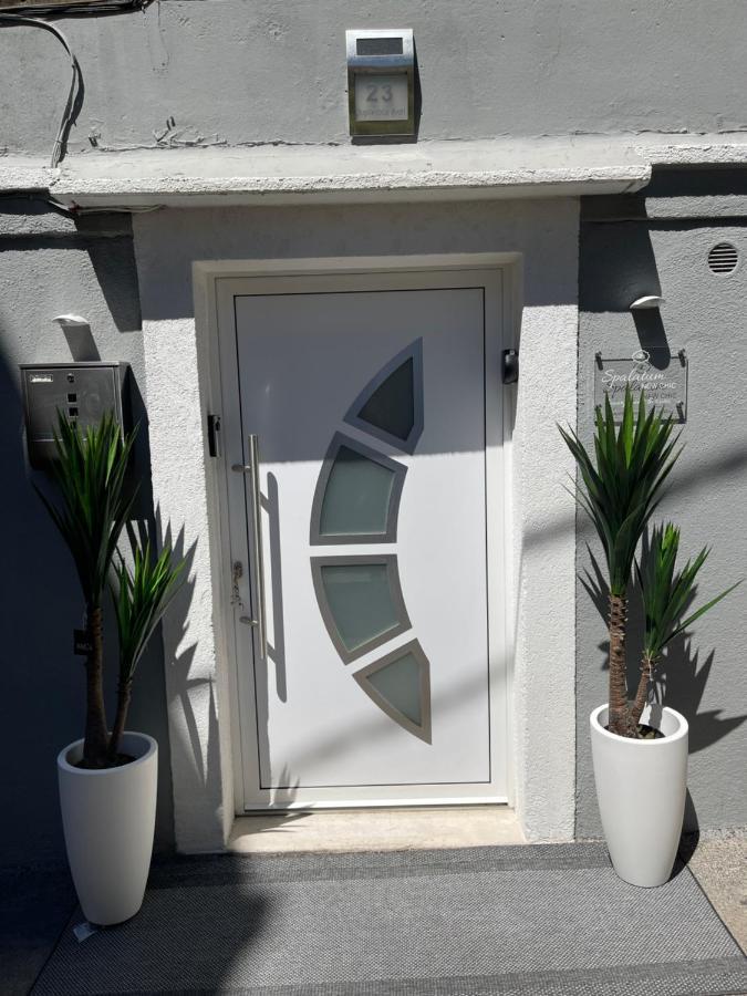 Spalatum New Chic & With Kitchen And Terrace - Centre Penzion *