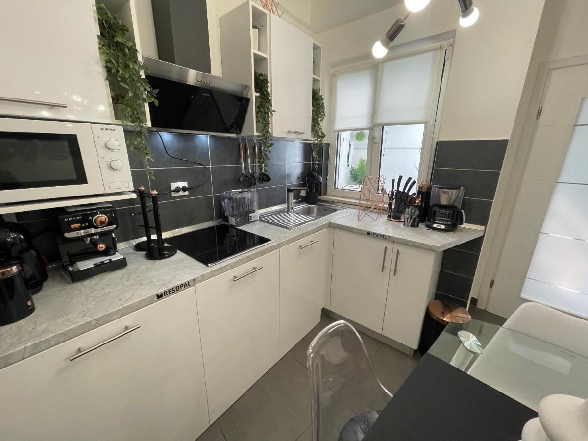 Spalatum New Chic & With Kitchen And Terrace - Centre Penzion